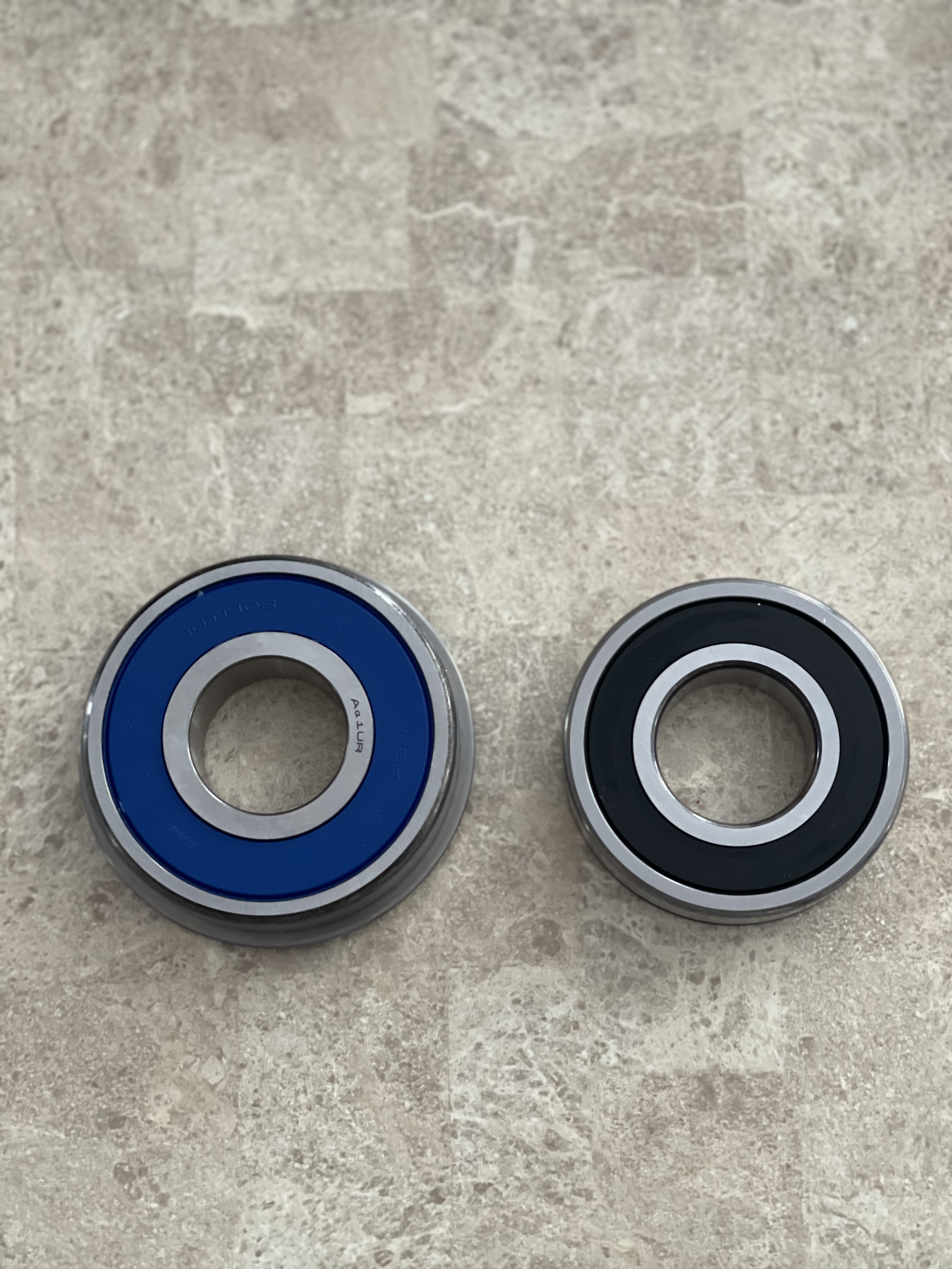Neon SRT-4 Output Shaft Inner And Outer Bearings – SRT-4 GEAR